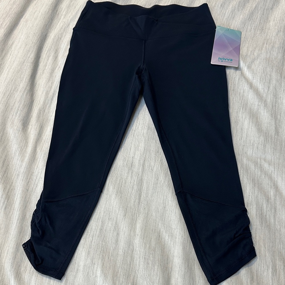 Ivivva by Lululemon Take Me to the Studio Crop